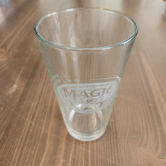 Magic Hat Brewing Company Drinking Glass Burlington, Vermont Cup Beer Glass - Picture 1 of 11